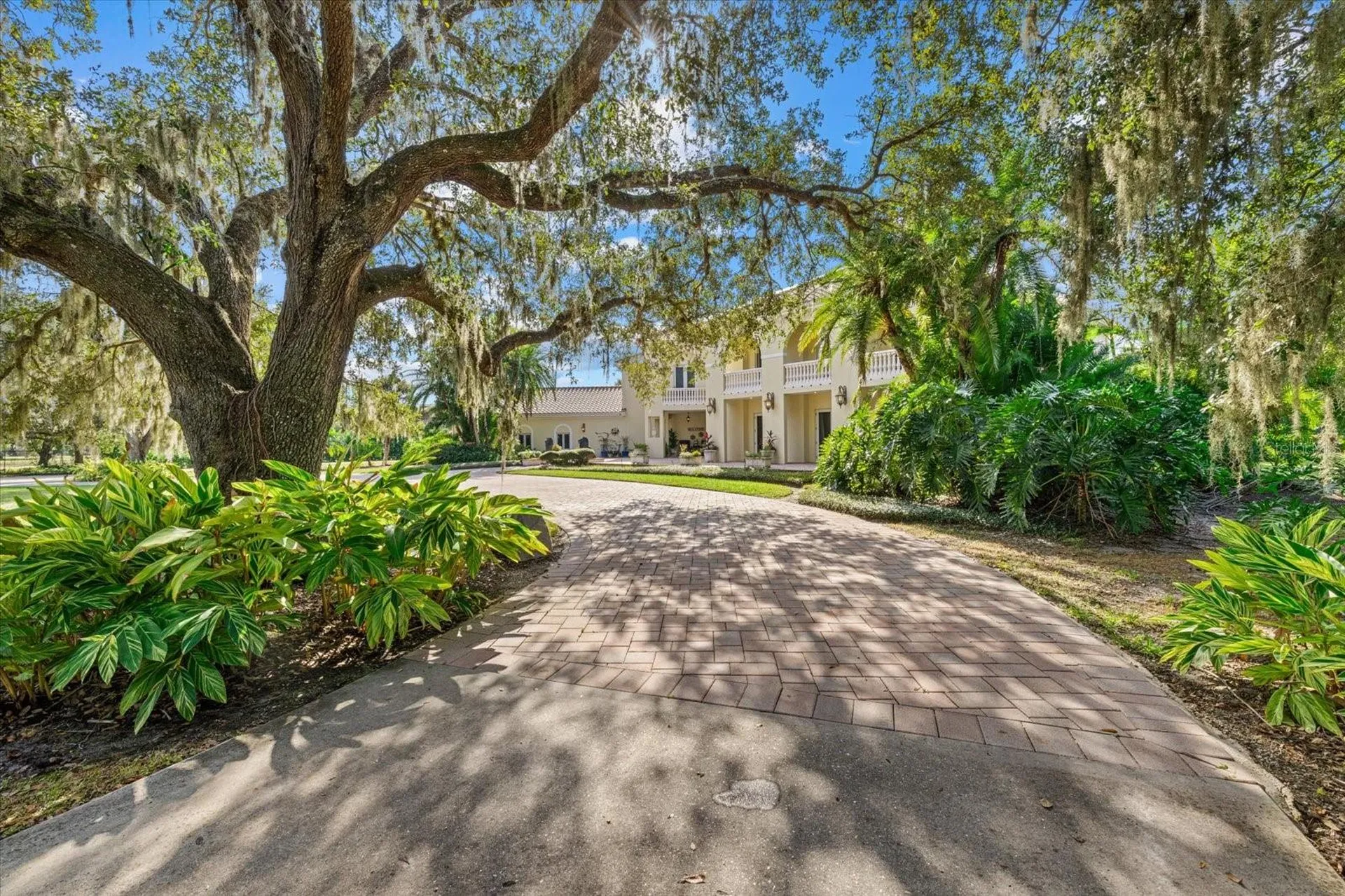 3550 Sarasota Golf Club Boulevard Sarasota FL 34240