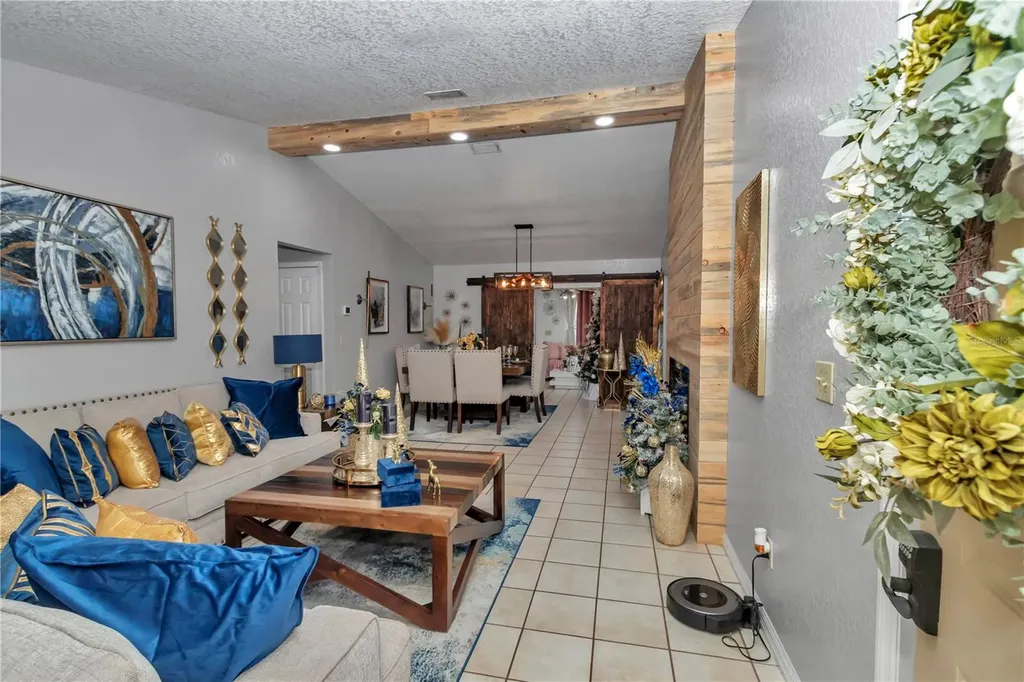 16391 S Magnolia Avenue Summerfield FL 34491