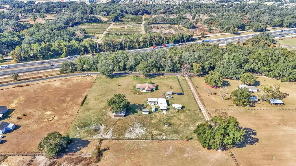 16391 S Magnolia Avenue Summerfield FL 34491
