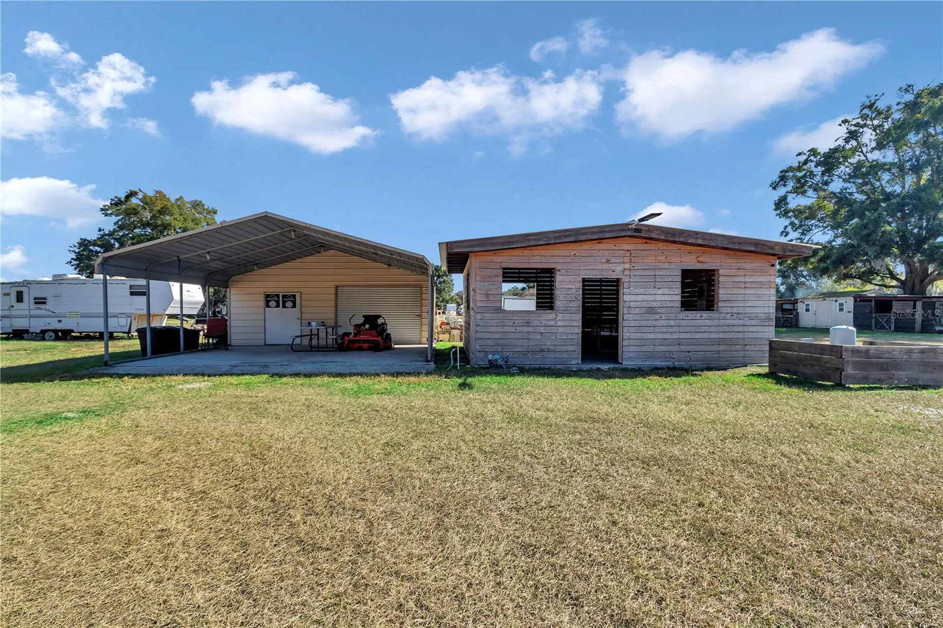 16391 S Magnolia Avenue Summerfield FL 34491