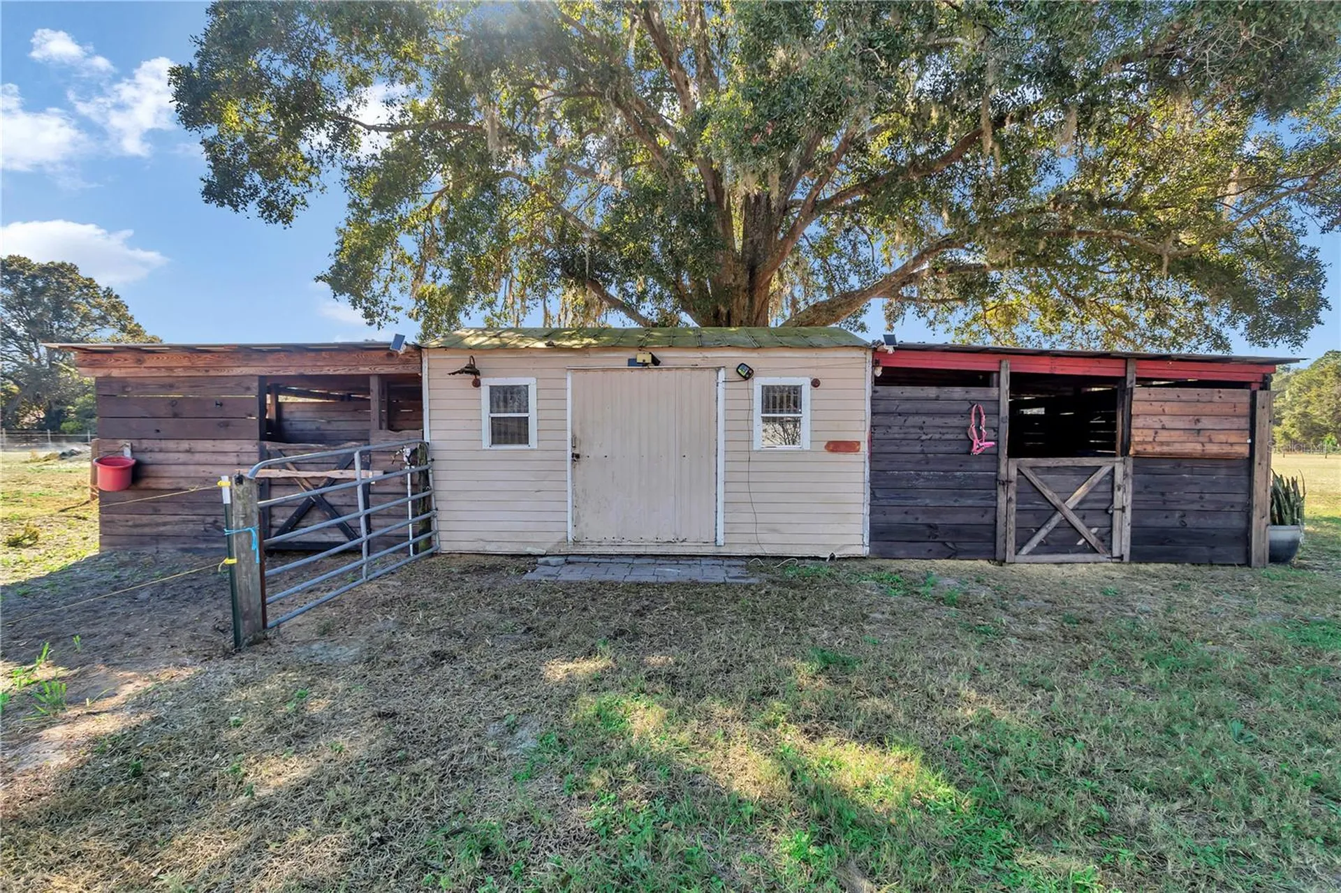 16391 S Magnolia Avenue Summerfield FL 34491