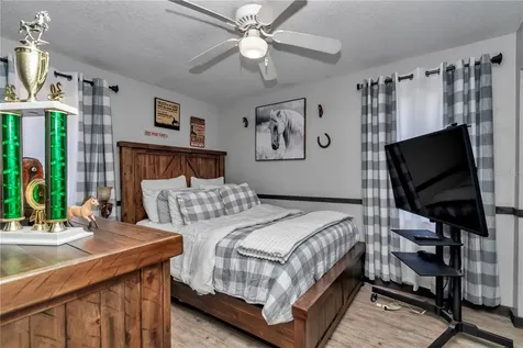 16391 S Magnolia Avenue Summerfield FL 34491