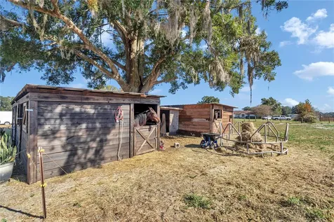 16391 S Magnolia Avenue Summerfield FL 34491
