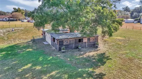 16391 S Magnolia Avenue Summerfield FL 34491