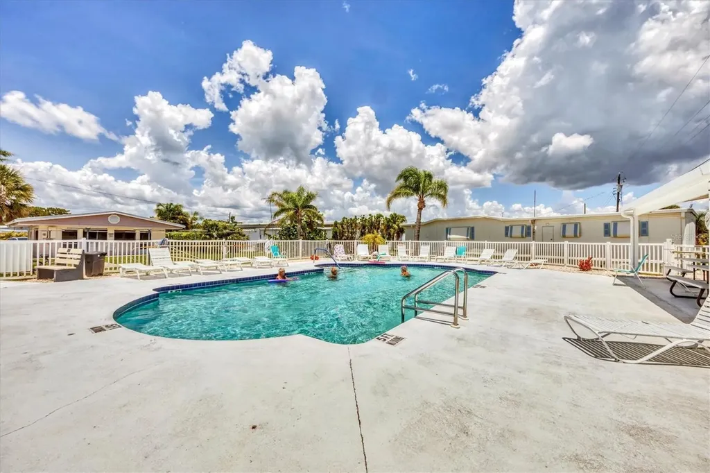 1891 Englewood Road Englewood FL 34223