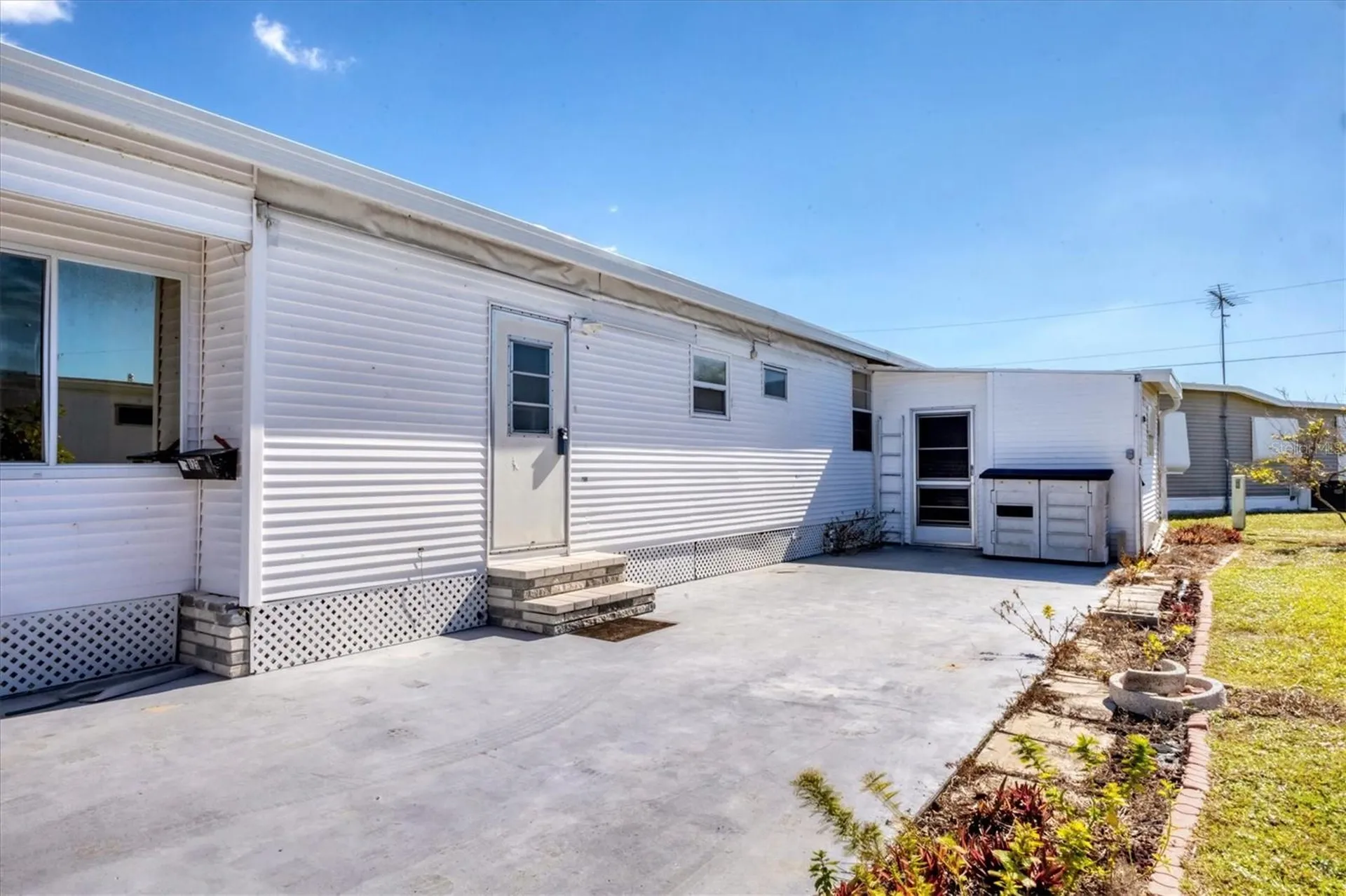 1891 Englewood Road Englewood FL 34223