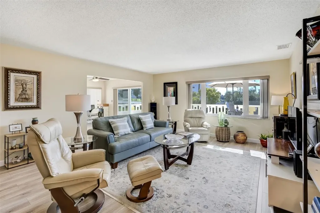 100 Bluff View Drive Belleair Bluffs FL 33770