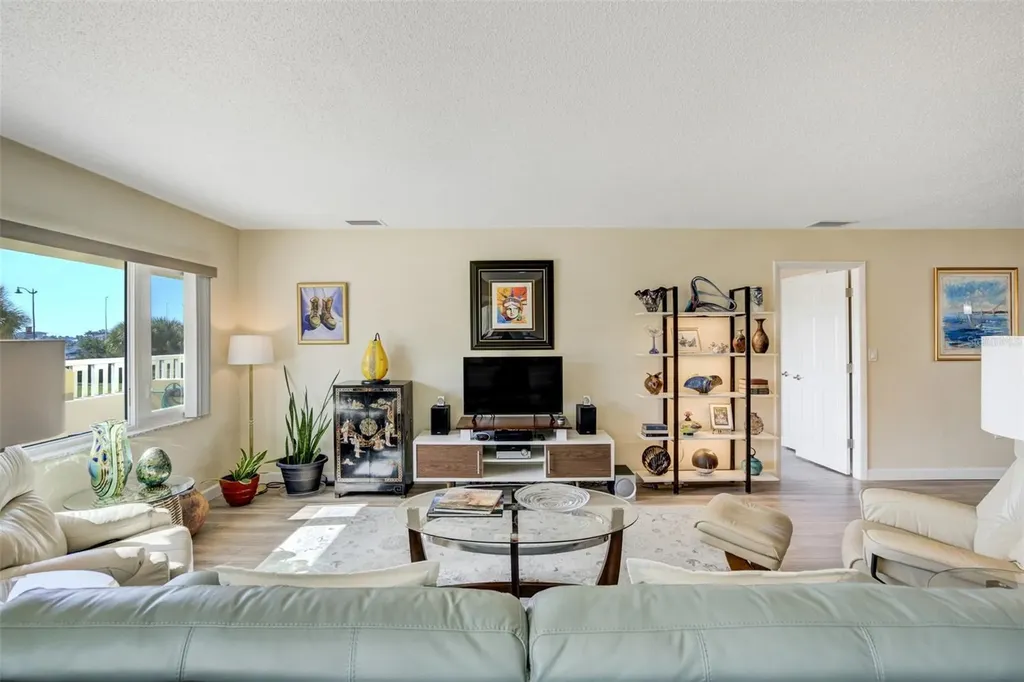 100 Bluff View Drive Belleair Bluffs FL 33770