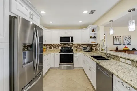 100 Bluff View Drive Belleair Bluffs FL 33770