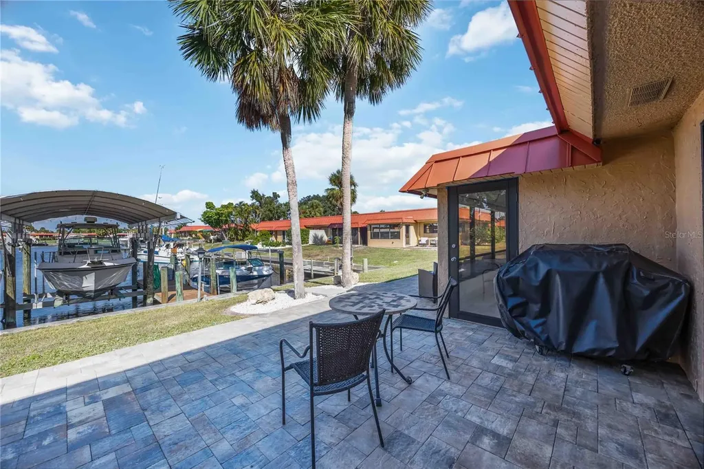 9608 Valencia Cove Bradenton FL 34210