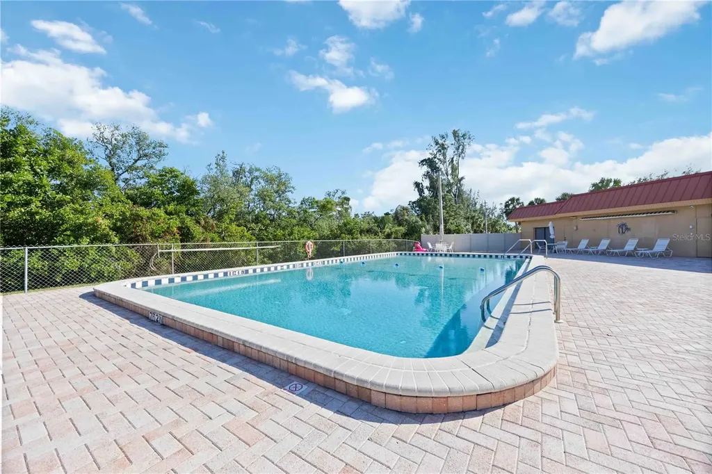 9608 Valencia Cove Bradenton FL 34210
