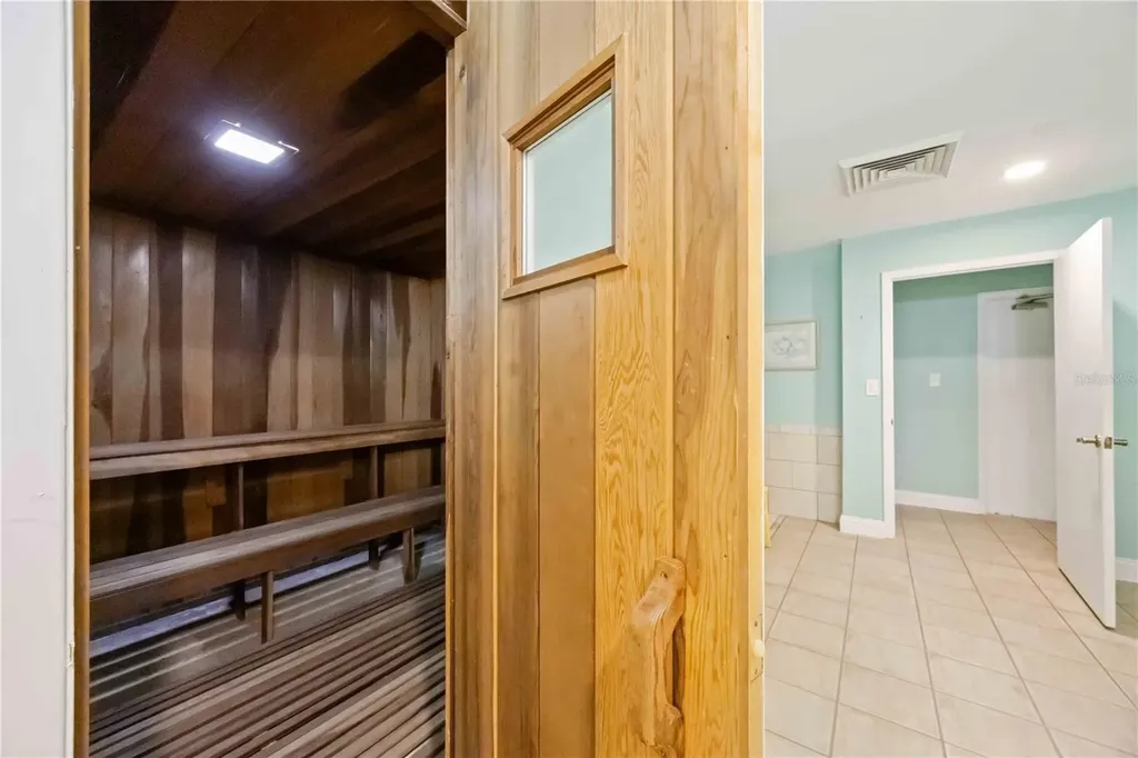 9608 Valencia Cove Bradenton FL 34210