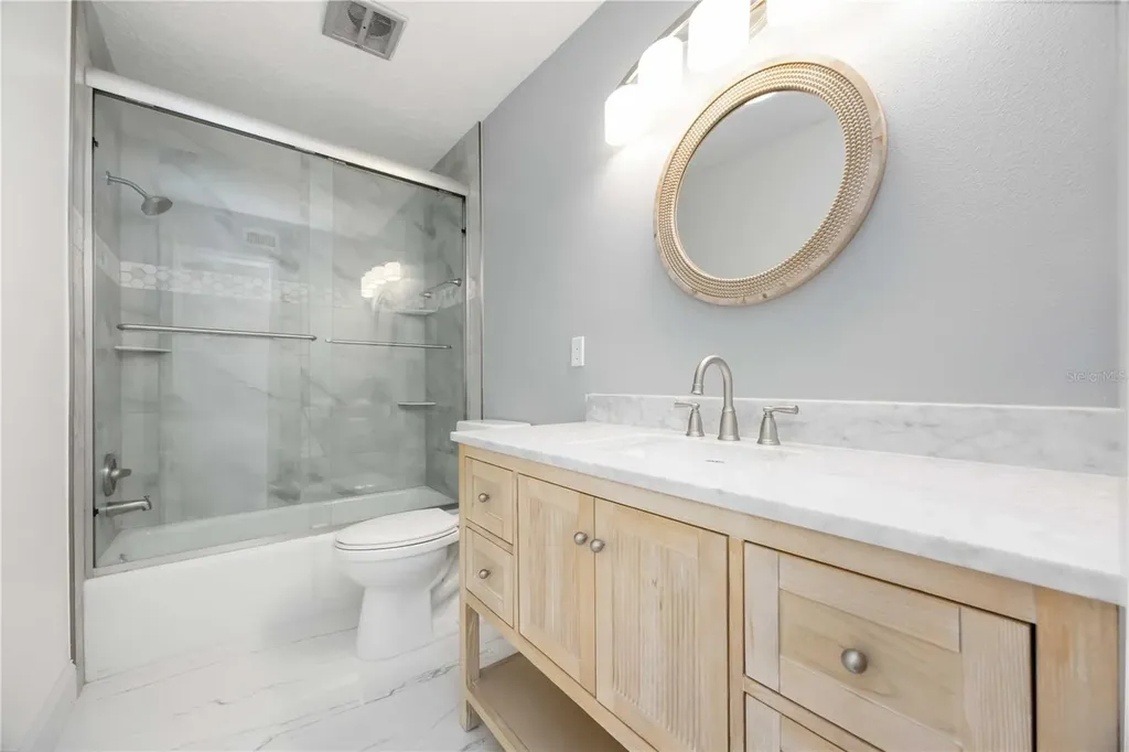 9608 Valencia Cove Bradenton FL 34210