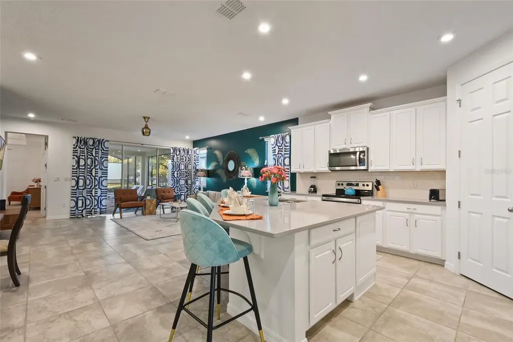 8931 Amelia Downs Trail Kissimmee FL 34747