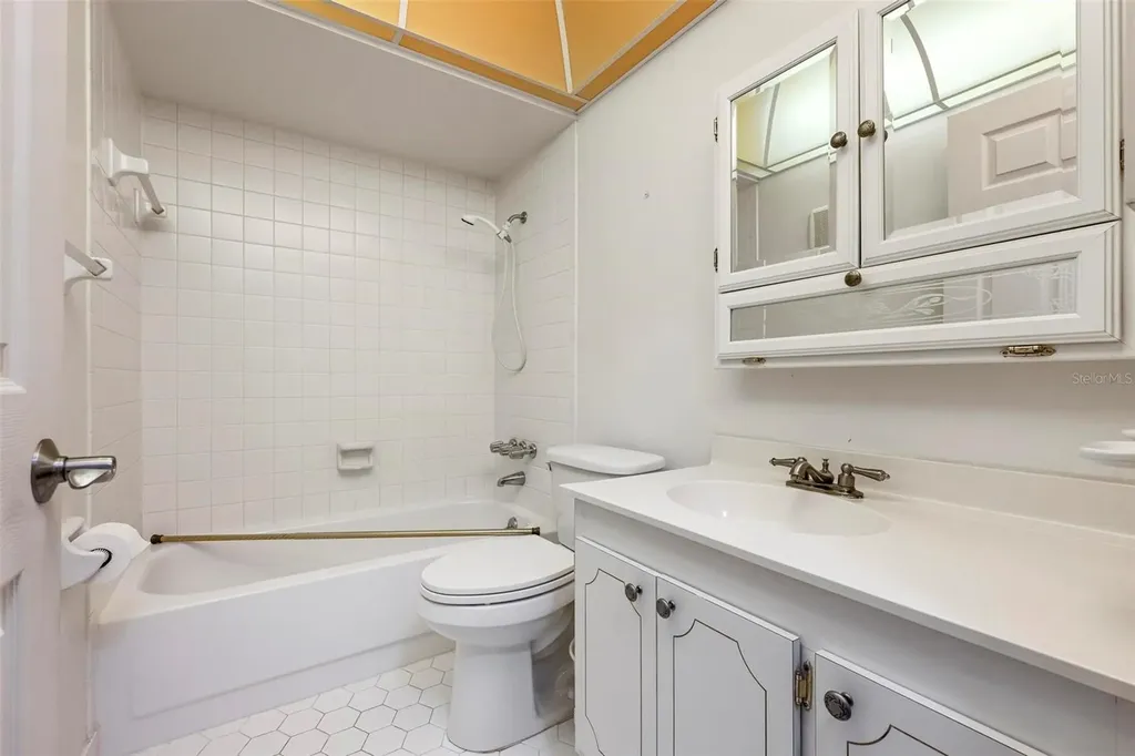 1222 56th Street W Bradenton FL 34209
