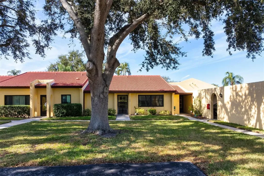 1222 56th Street W Bradenton FL 34209