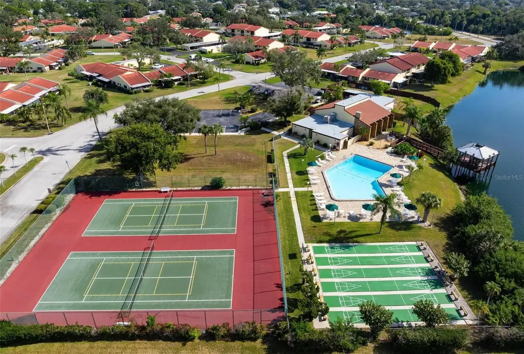 1222 56th Street W Bradenton FL 34209