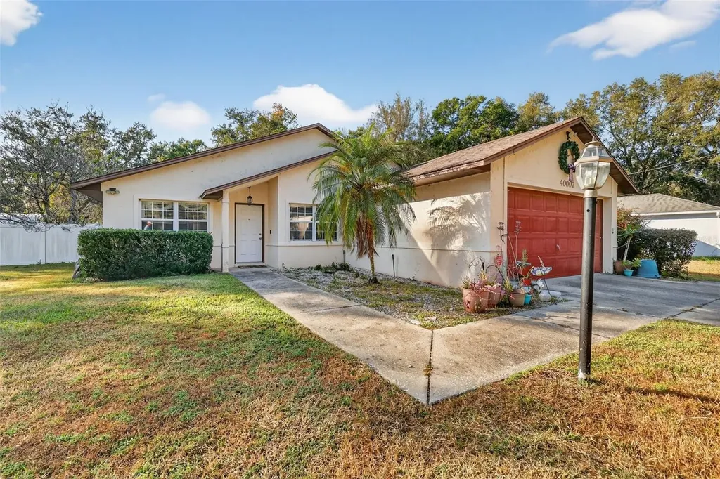 40007 Parkinsonia Street Lady Lake FL 32159