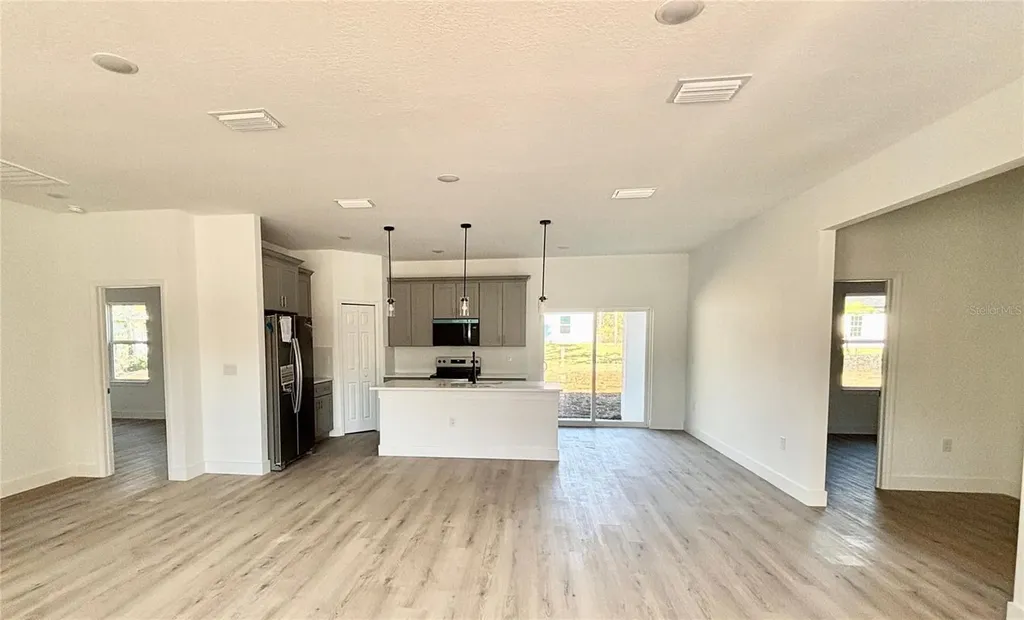 2349 W Oakland Lane Citrus Springs FL 34434