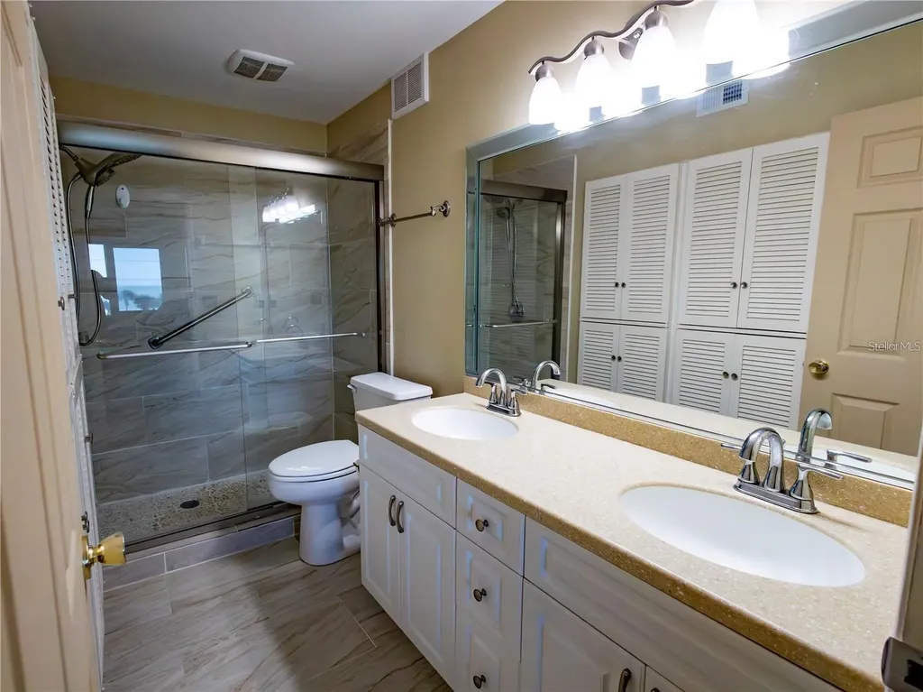 500 The Esplanade N Venice FL 34285