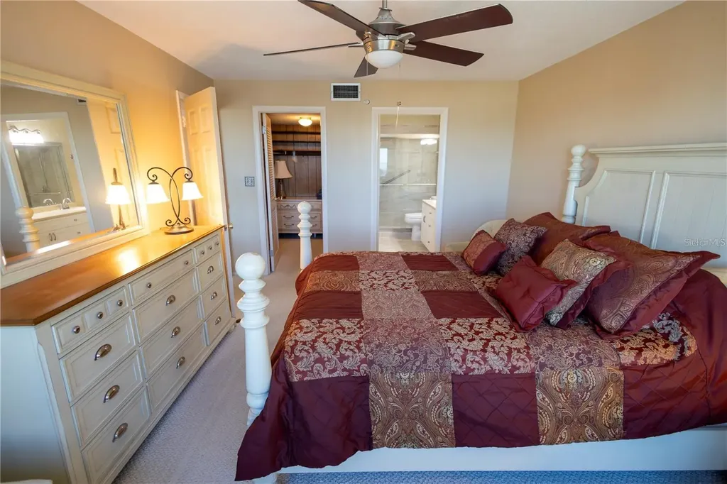 500 The Esplanade N Venice FL 34285