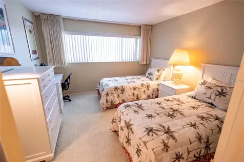 500 The Esplanade N Venice FL 34285