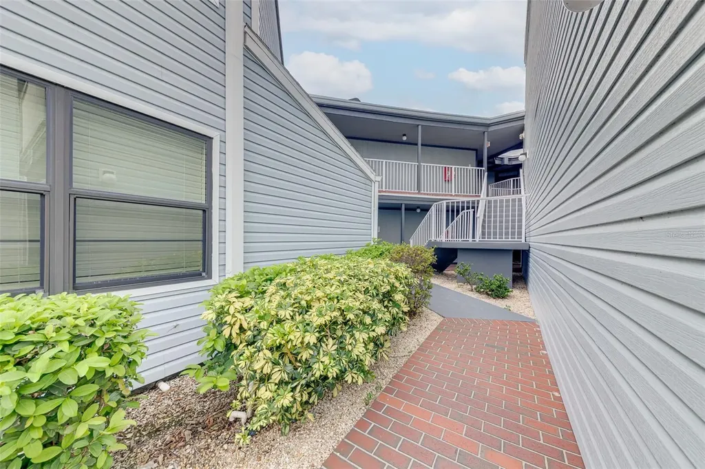 4004 Atrium Drive Orlando FL 32822