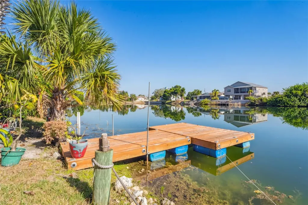 3270 Hibiscus Drive Hernando Beach FL 34607