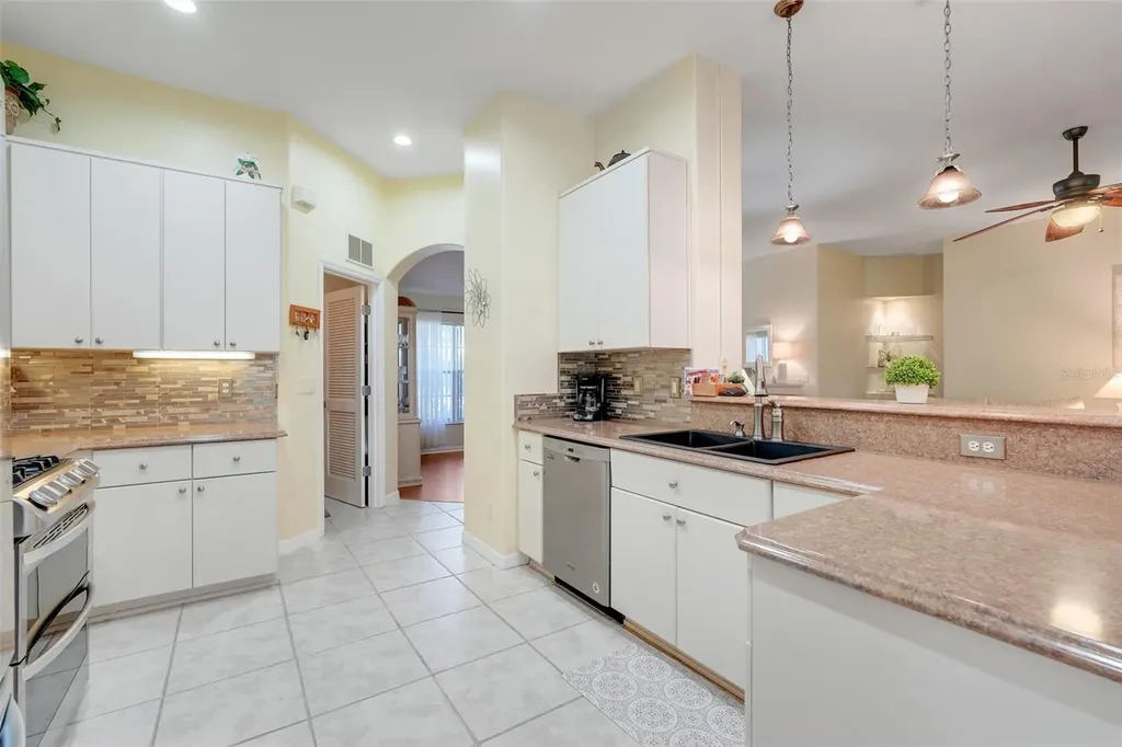 5304 Fantasy Way Leesburg FL 34748