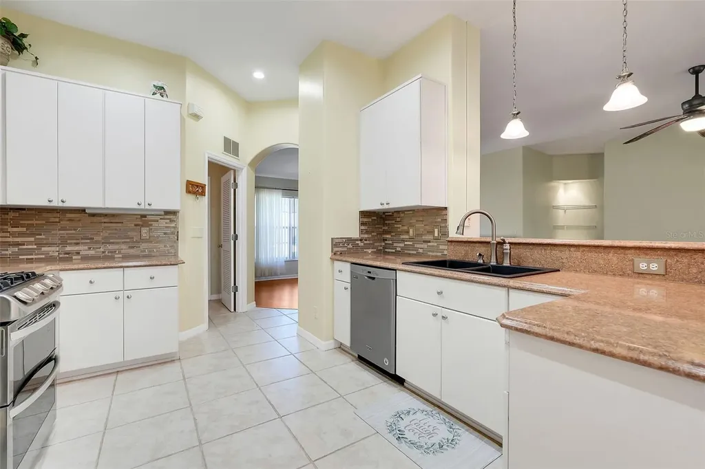 5304 Fantasy Way Leesburg FL 34748
