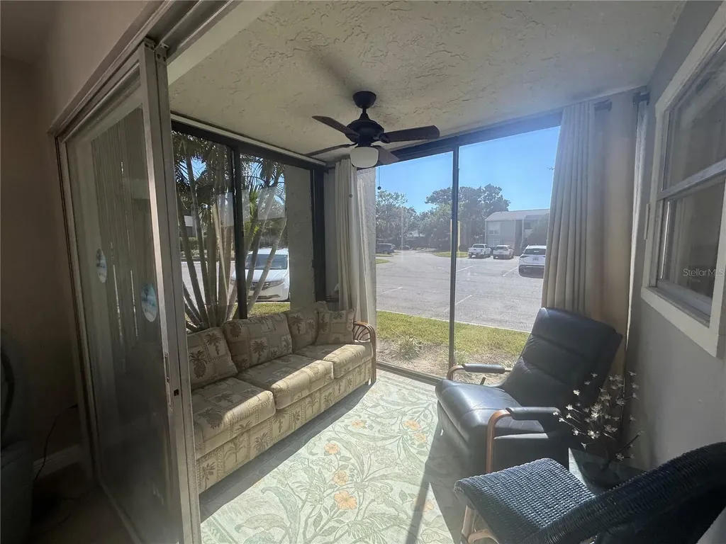 621 Windrush Bay Drive Tarpon Springs FL 34689