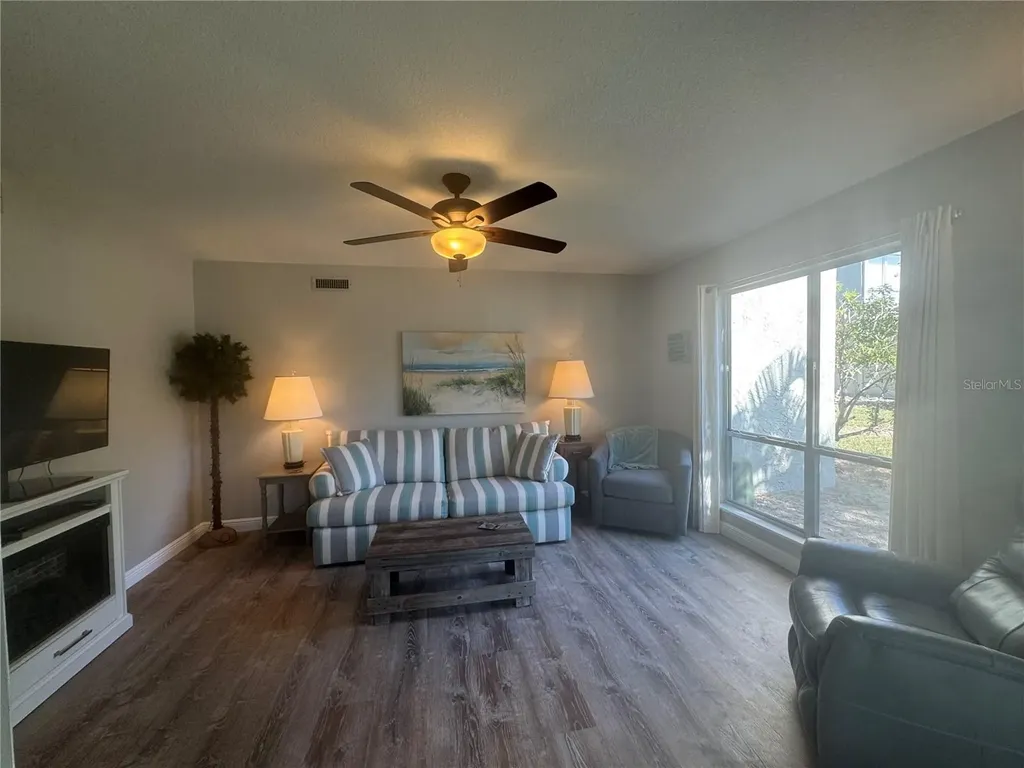621 Windrush Bay Drive Tarpon Springs FL 34689