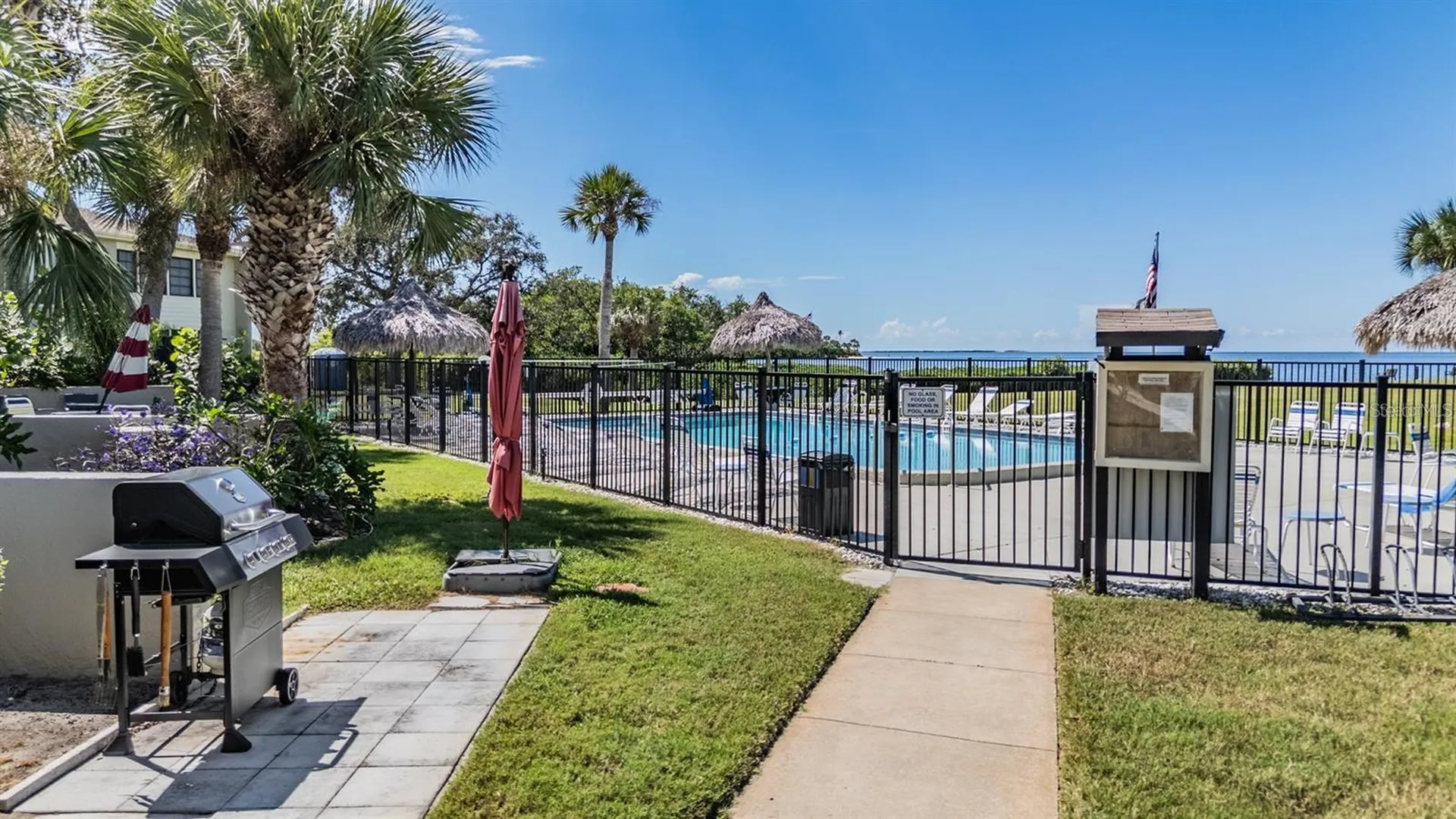 621 Windrush Bay Drive Tarpon Springs FL 34689