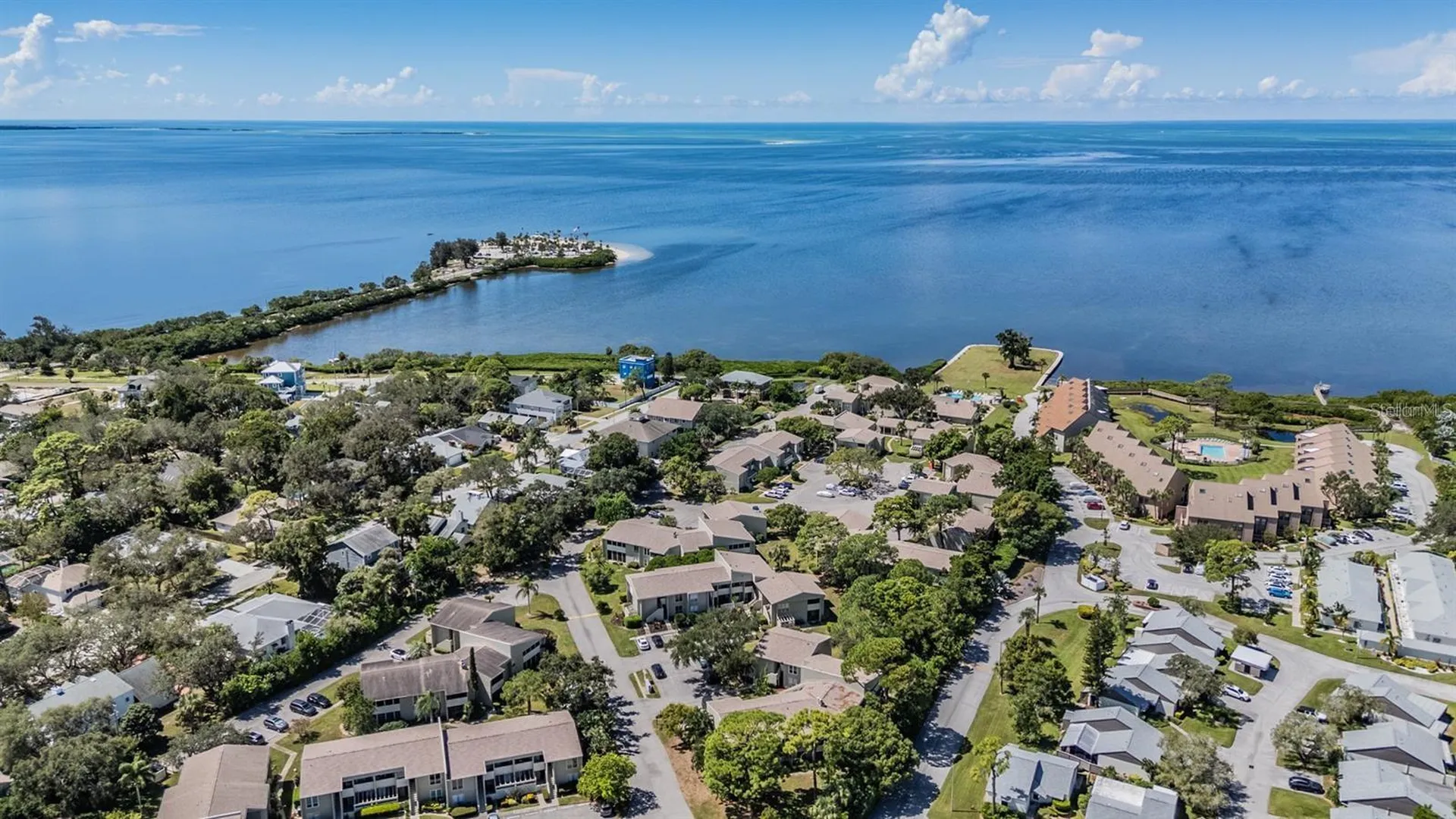 621 Windrush Bay Drive Tarpon Springs FL 34689