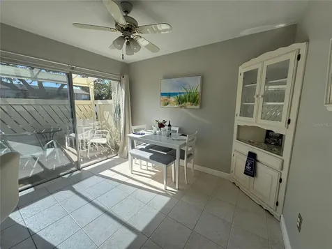 621 Windrush Bay Drive Tarpon Springs FL 34689