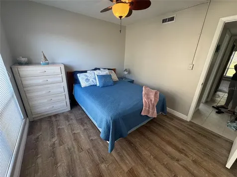621 Windrush Bay Drive Tarpon Springs FL 34689