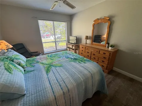 621 Windrush Bay Drive Tarpon Springs FL 34689