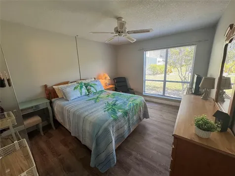621 Windrush Bay Drive Tarpon Springs FL 34689