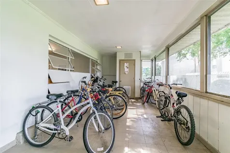 621 Windrush Bay Drive Tarpon Springs FL 34689