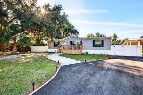 15068 SE 105th Avenue Summerfield FL 34491