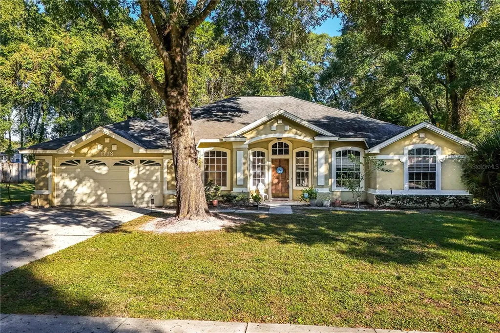 1118 Crown Isle Circle Apopka FL 32712