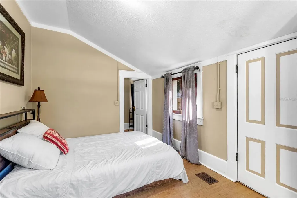 620 N Tubb Street Oakland FL 34760