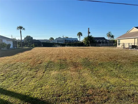 25285 Padre Lane Punta Gorda FL 33983