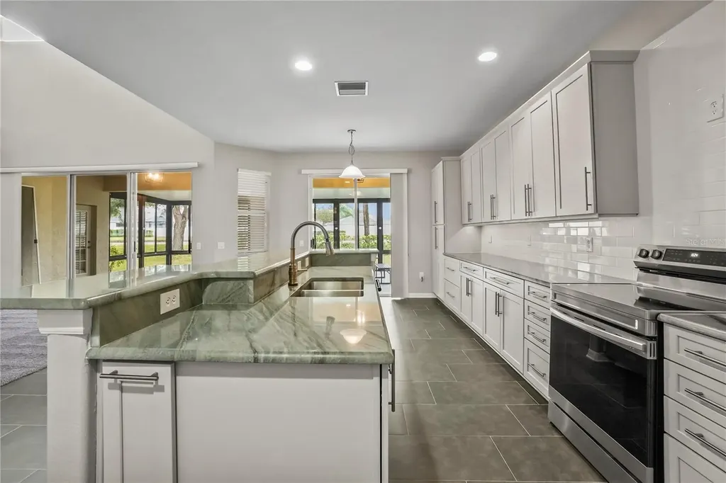 11418 Callaway Pond Drive Riverview FL 33579