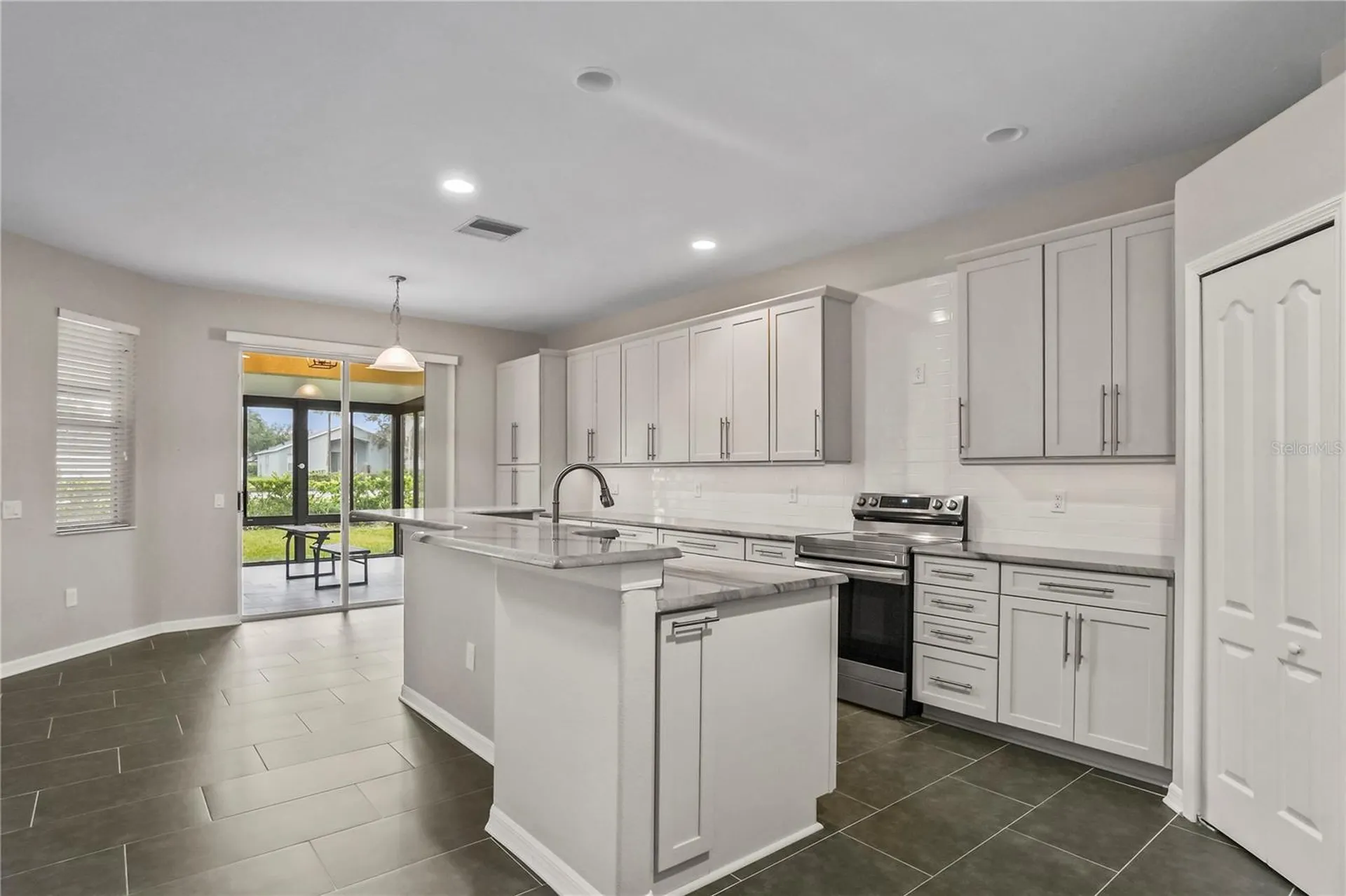 11418 Callaway Pond Drive Riverview FL 33579