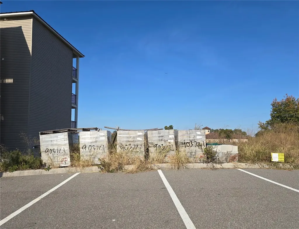 811 Retreat Boulevard Davenport FL 33897