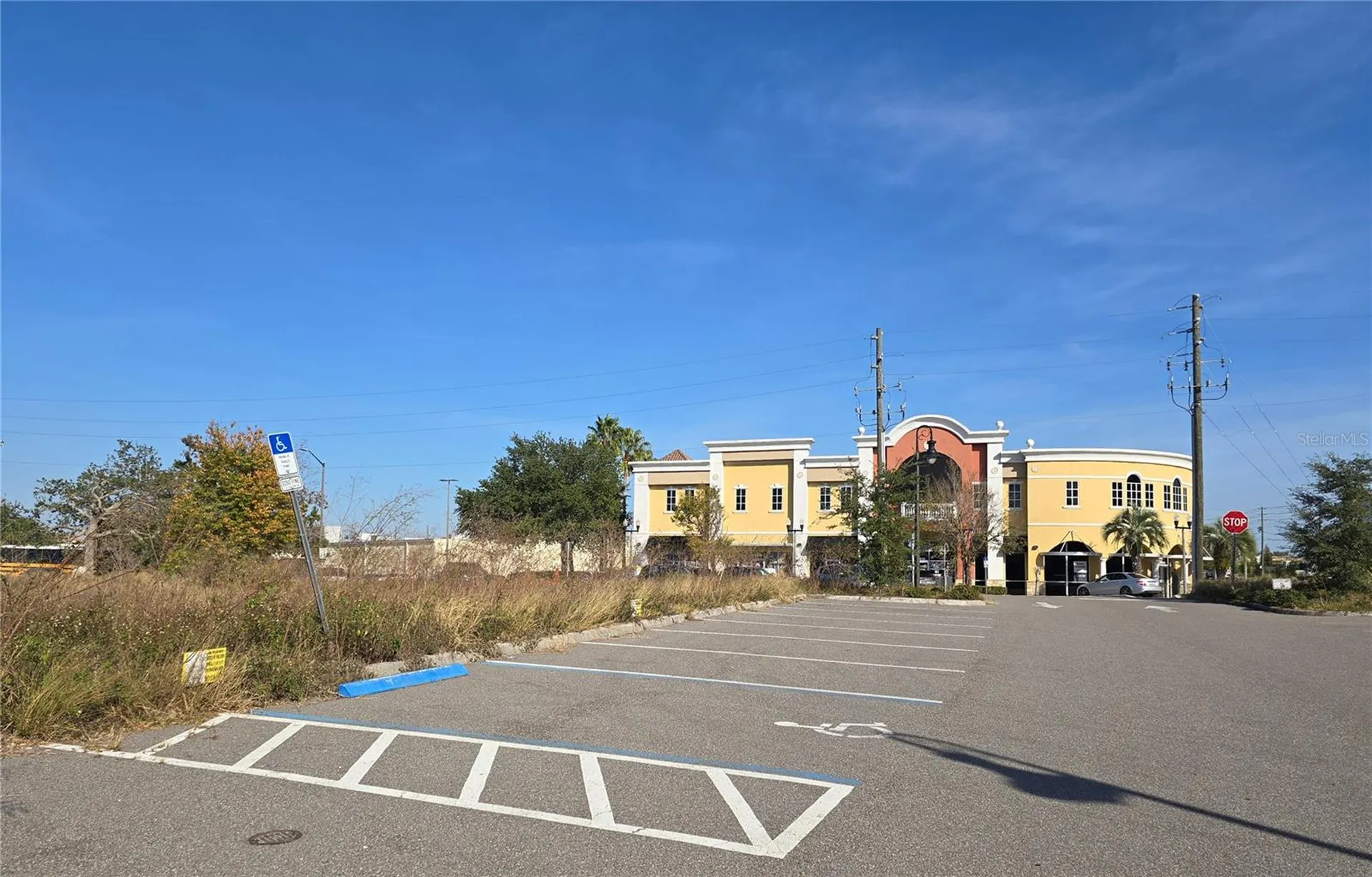 811 Retreat Boulevard Davenport FL 33897