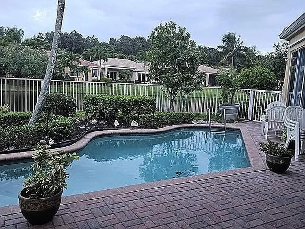 9535 E Maiden Court Vero Beach FL 32963