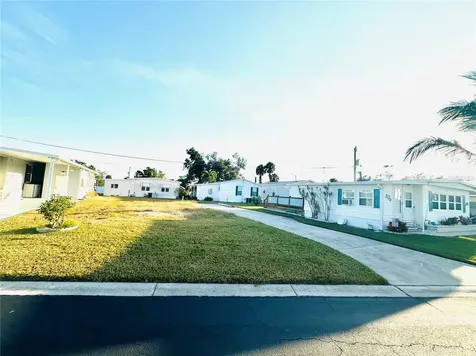 522 Centre Street Palmetto FL 34221