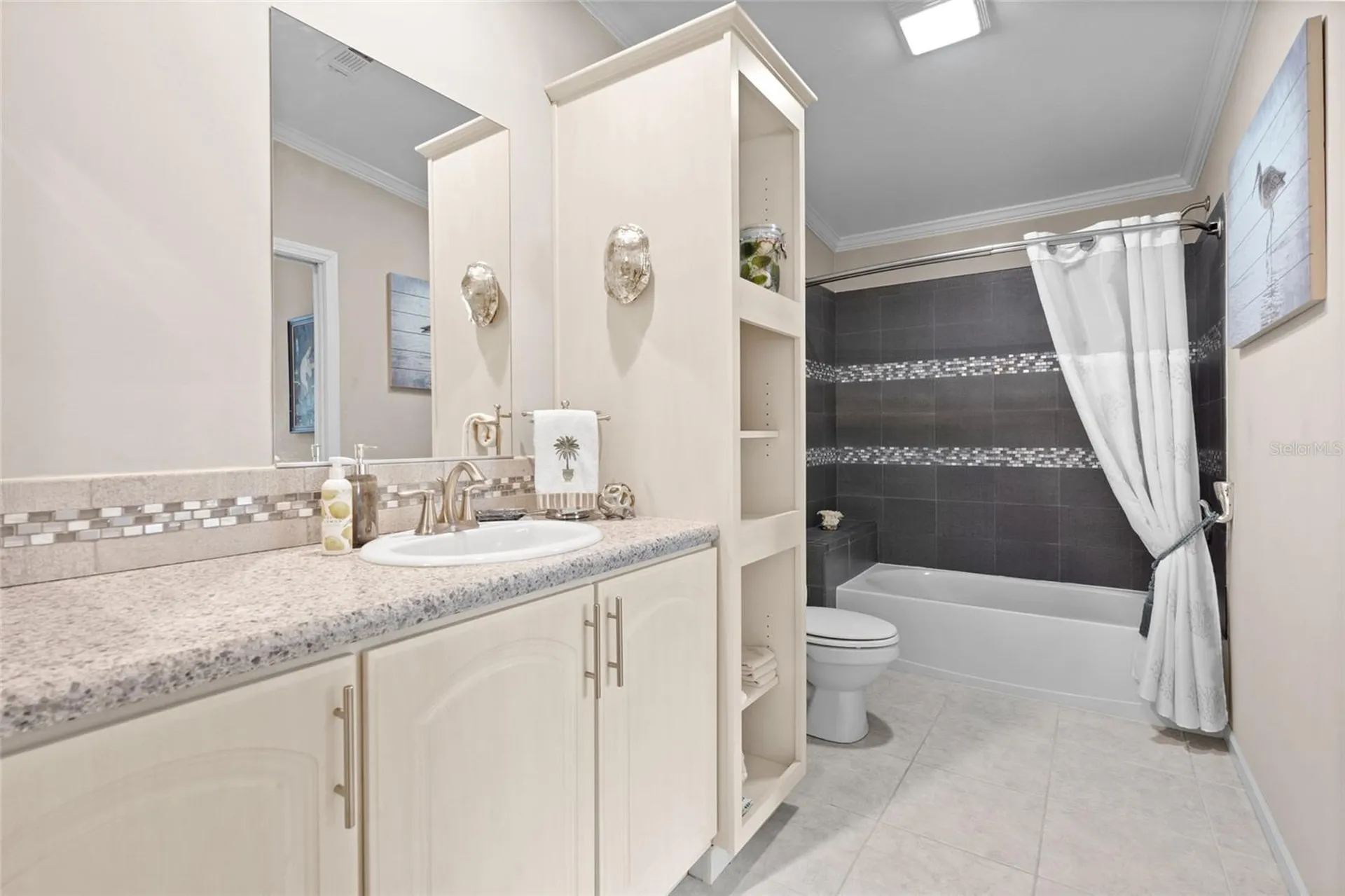2715 9th Avenue N St Petersburg FL 33713